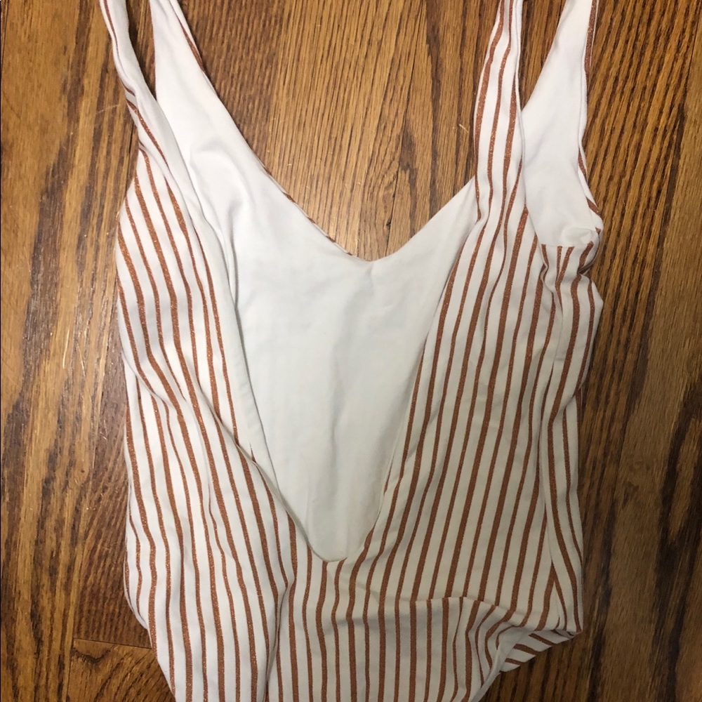 Gold and white striped full piece SouthMoonUnder - Picture 2 of 2